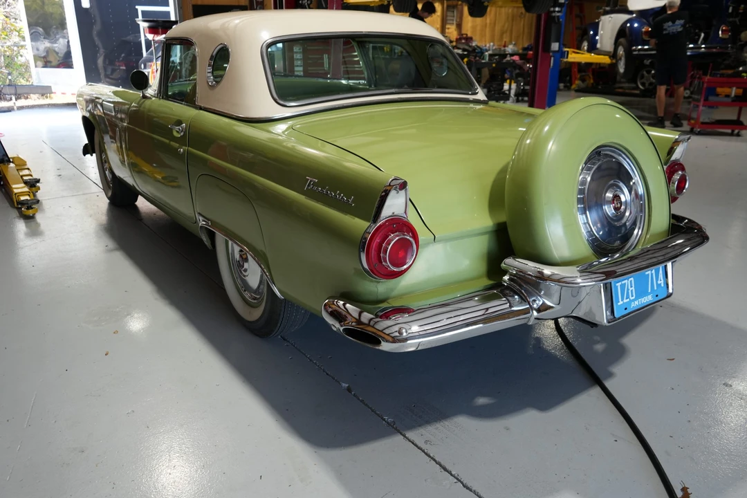 1956 Ford Thunderbird 1st Gen - Image 22 of 31