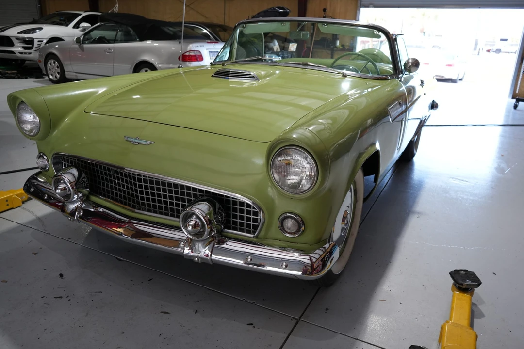 1956 Ford Thunderbird 1st Gen - Image 4 of 31