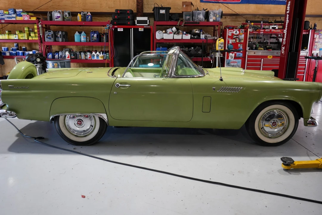 1956 Ford Thunderbird 1st Gen - Image 17 of 31