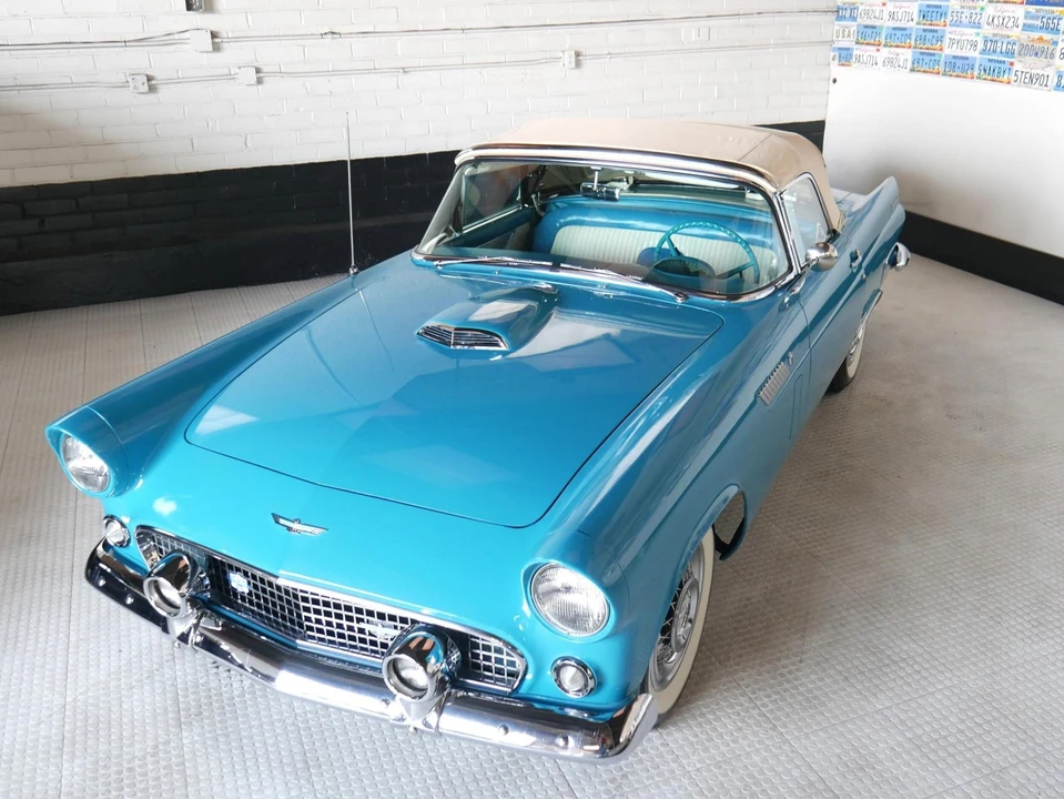 1956 Ford Thunderbird 1st Gen - Image 24 of 31