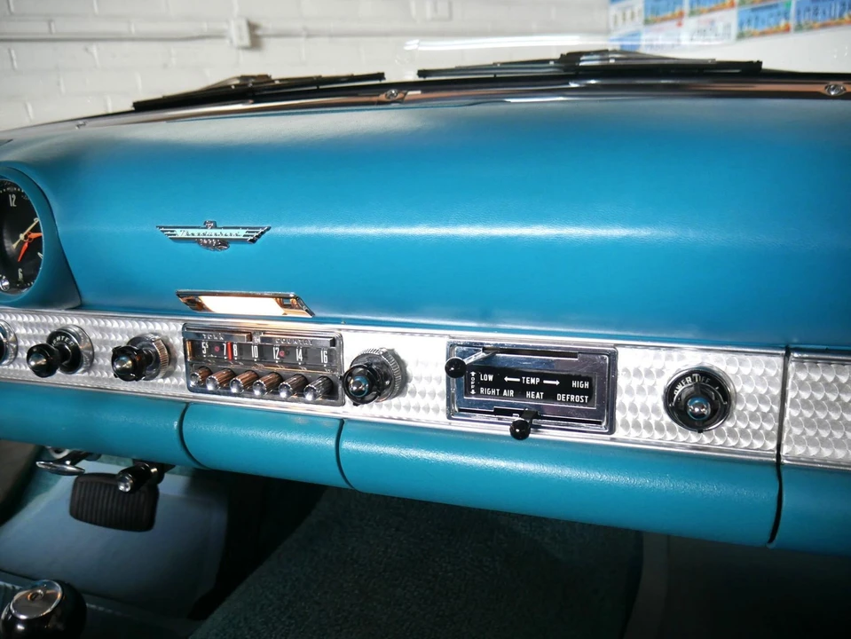 1956 Ford Thunderbird 1st Gen - Image 28 of 31