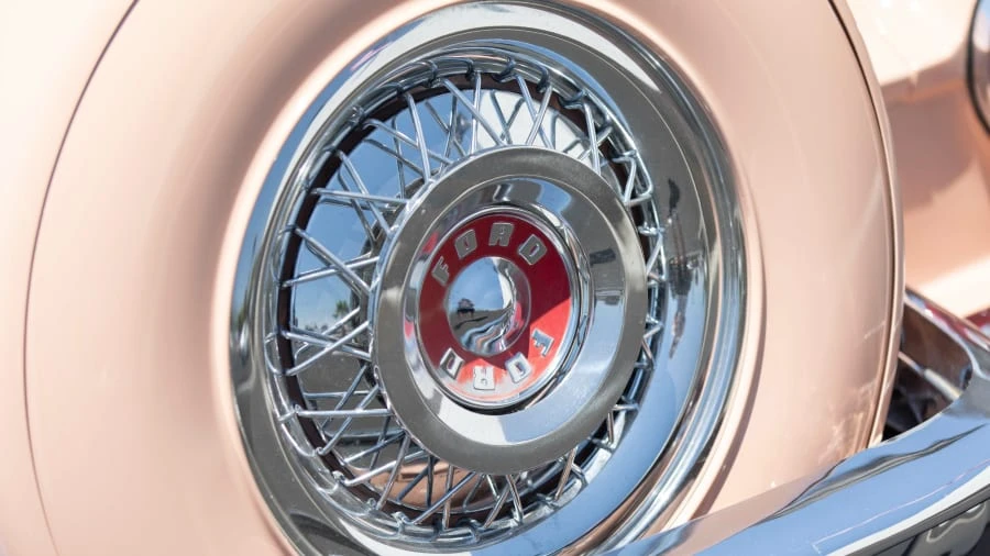 1956 Ford Thunderbird 1st Gen - Image 28 of 31