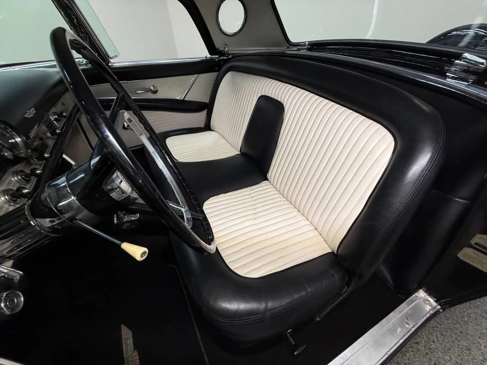 1956 Ford Thunderbird 1st Gen - Image 15 of 31