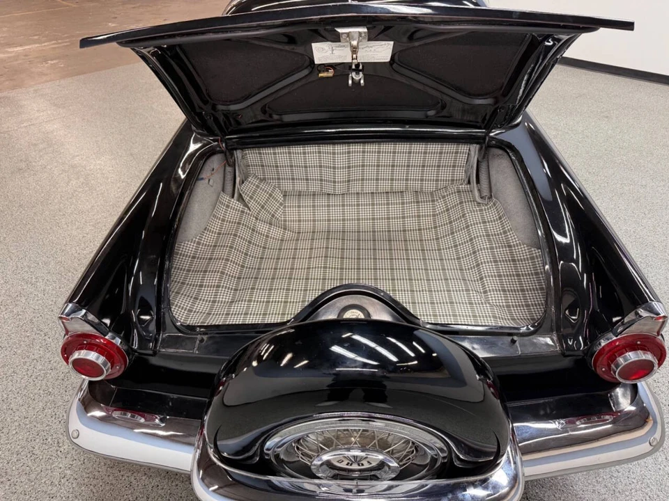 1956 Ford Thunderbird 1st Gen - Image 27 of 31