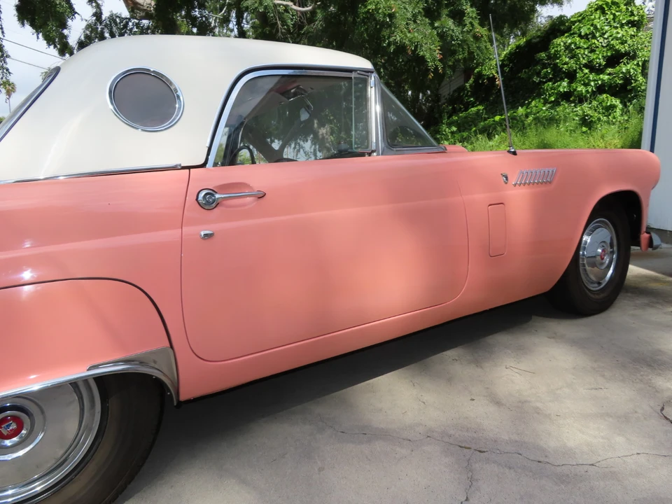 1956 Ford Thunderbird 1st Gen - Image 24 of 31