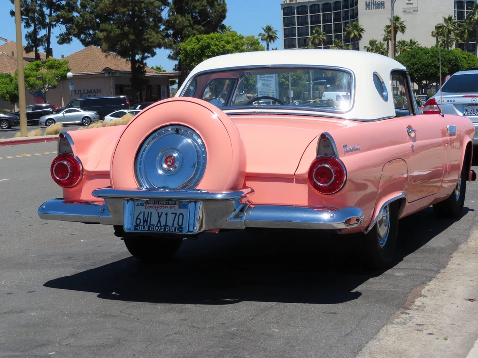 1956 Ford Thunderbird 1st Gen - Image 10 of 31