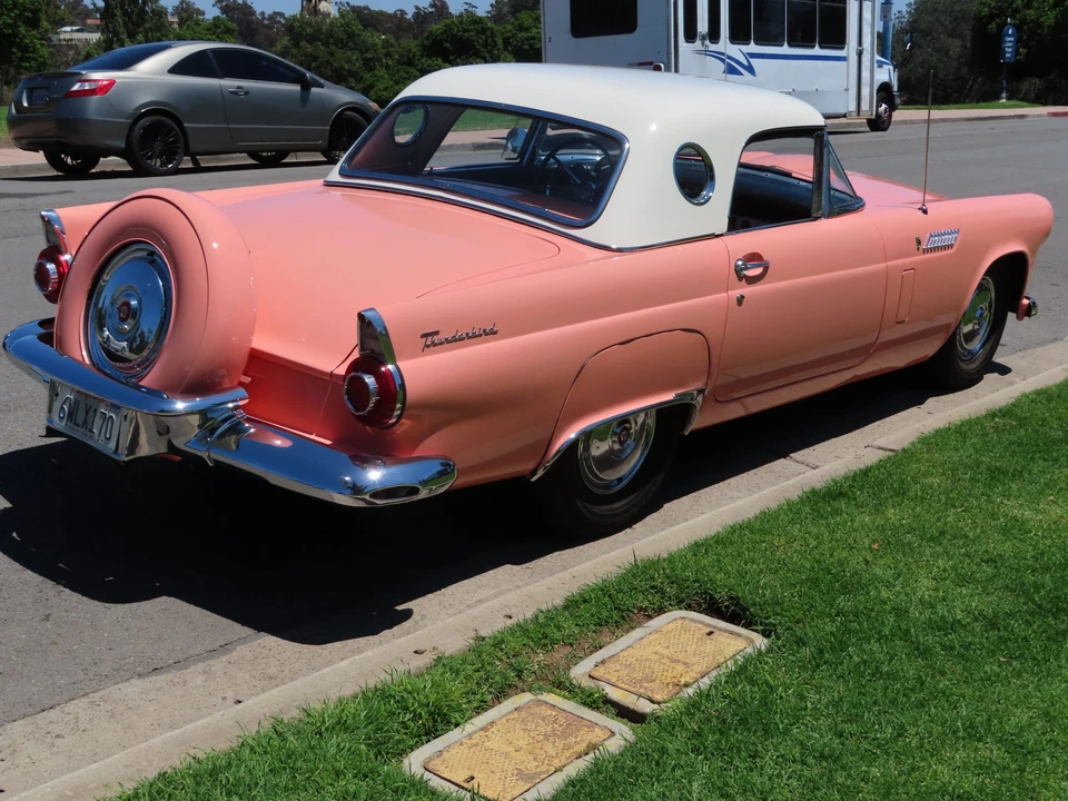 1956 Ford Thunderbird 1st Gen - Image 9 of 31