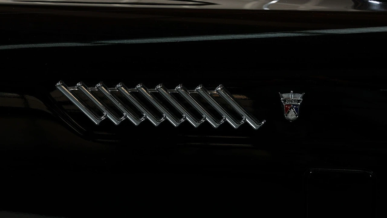 1956 Ford Thunderbird 1st Gen - Image 9 of 31