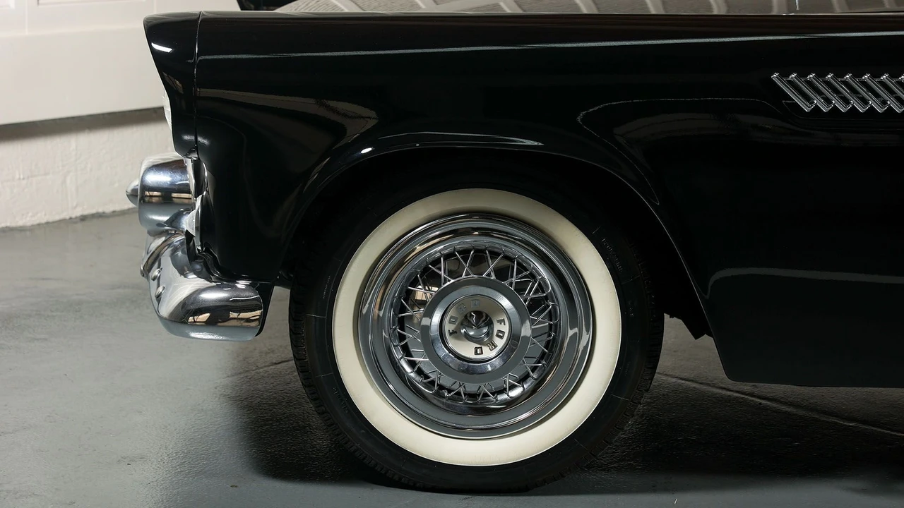 1956 Ford Thunderbird 1st Gen - Image 7 of 31