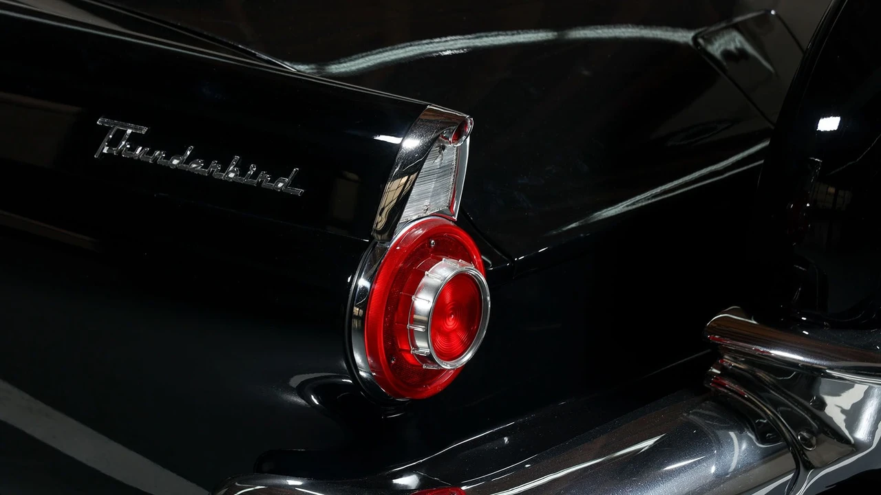 1956 Ford Thunderbird 1st Gen - Image 18 of 31