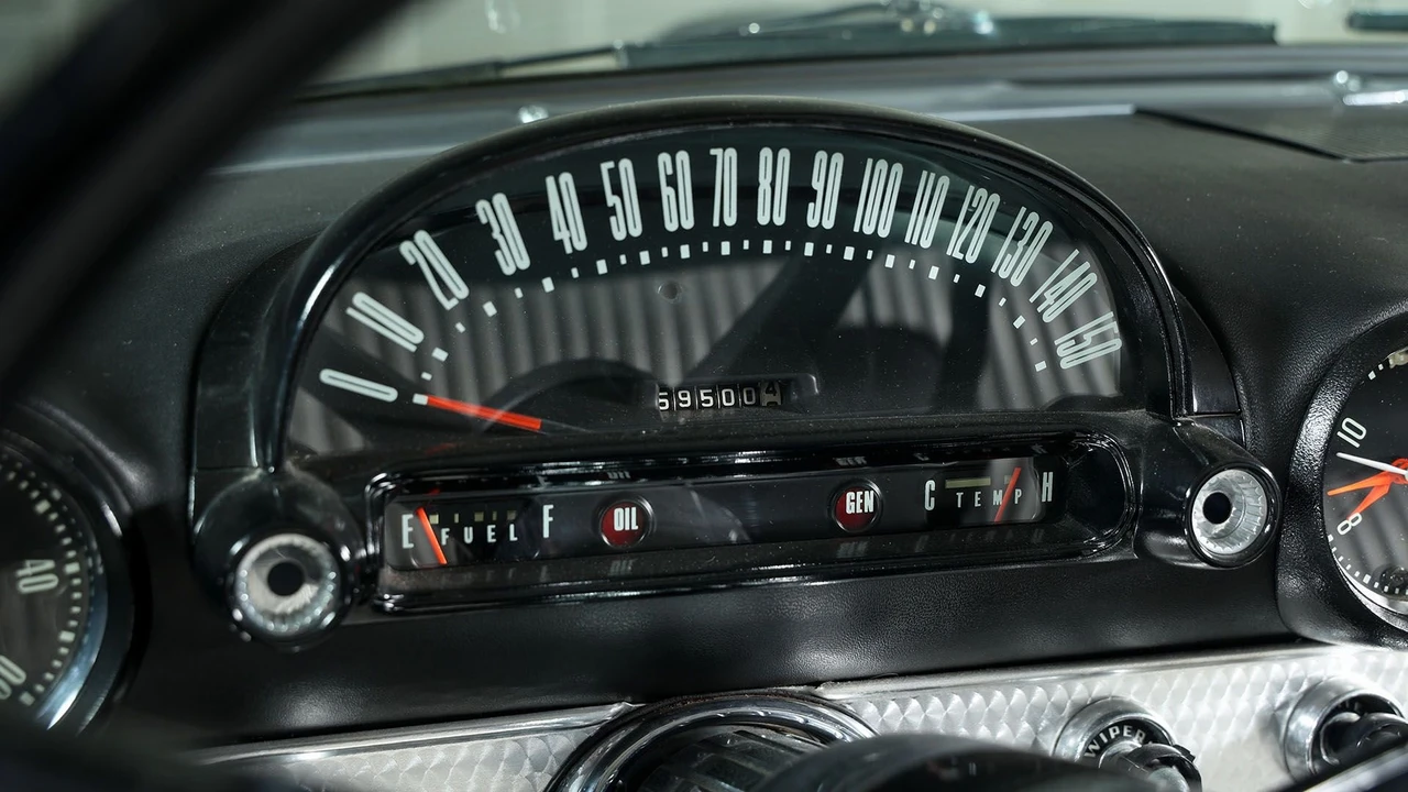 1956 Ford Thunderbird 1st Gen - Image 23 of 31