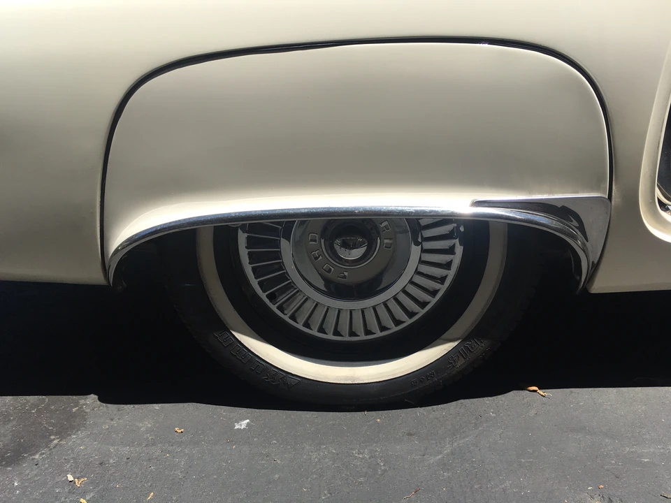 1956 Ford Thunderbird 1st Gen - Image 15 of 31