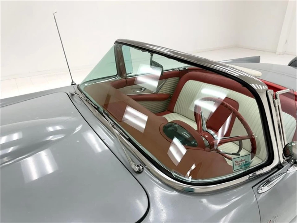 1956 Ford Thunderbird 1st Gen - Image 21 of 31