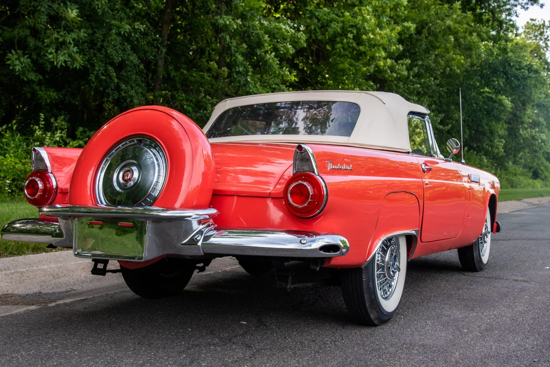 1956 Ford Thunderbird 1st Gen - Image 15 of 31