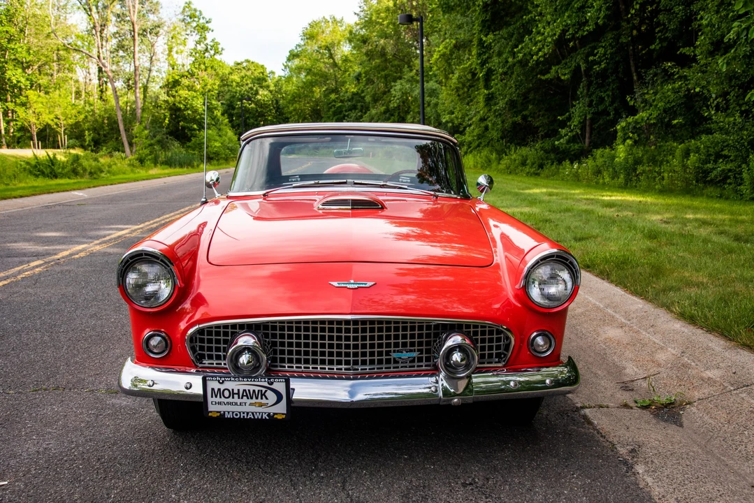 1956 Ford Thunderbird 1st Gen - Image 19 of 31