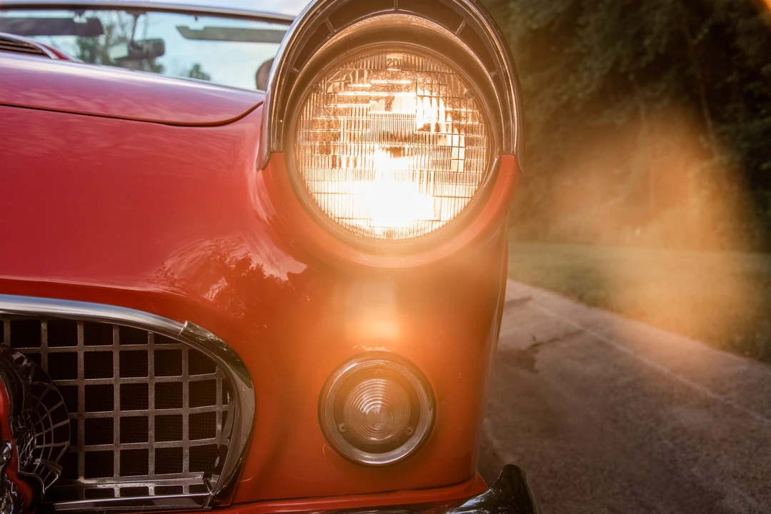 1956 Ford Thunderbird 1st Gen - Image 26 of 31