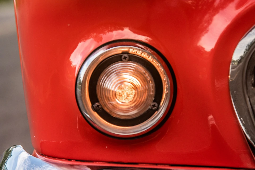 1956 Ford Thunderbird 1st Gen - Image 27 of 31