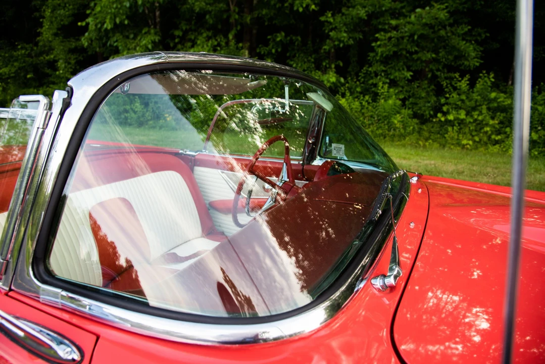 1956 Ford Thunderbird 1st Gen - Image 30 of 31