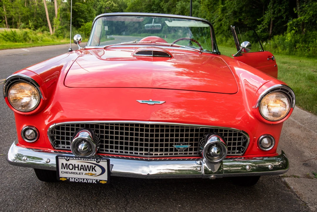 1956 Ford Thunderbird 1st Gen - Image 21 of 31