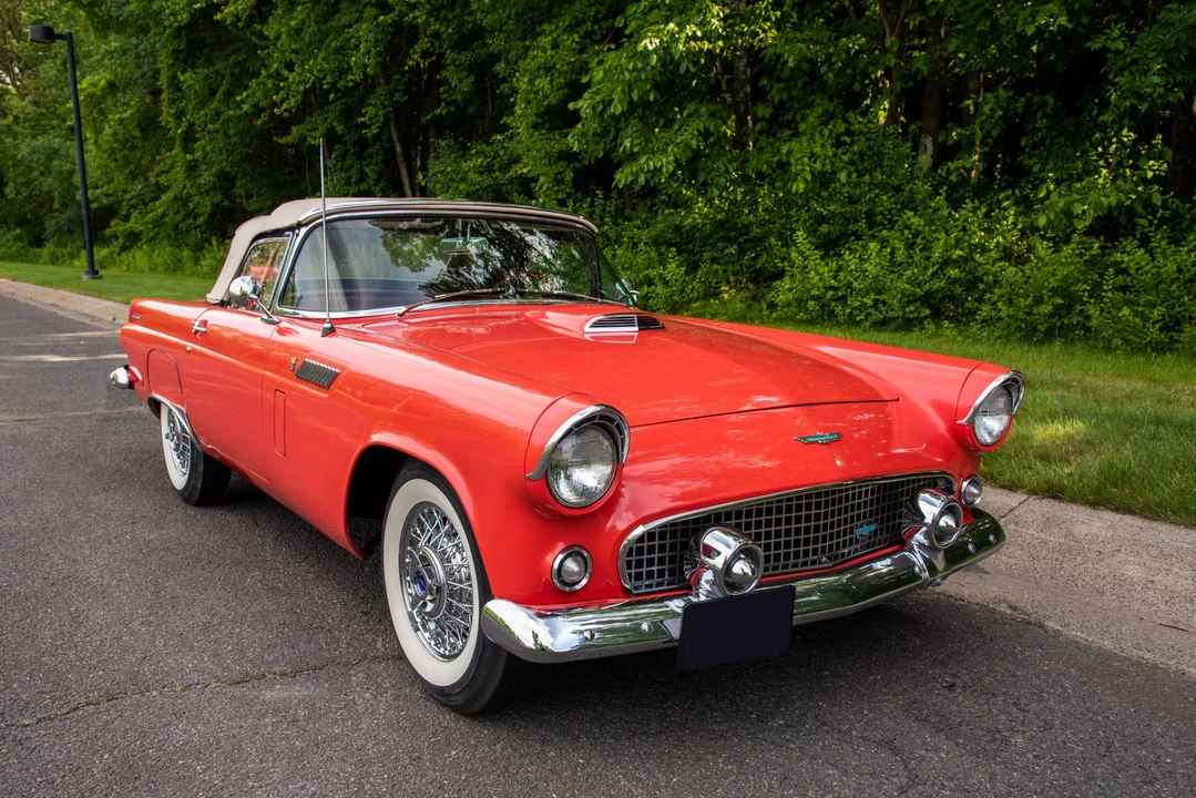 1956 Ford Thunderbird 1st Gen - Image 18 of 31
