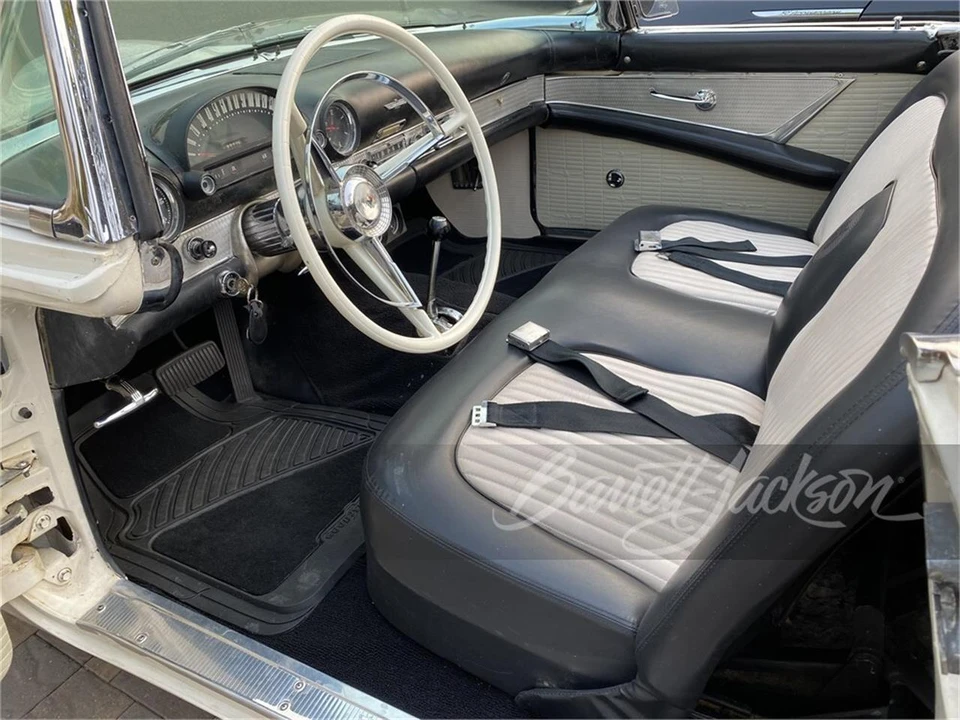 1956 Ford Thunderbird 1st Gen - Image 4 of 5