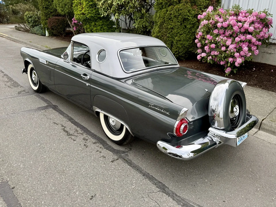 1956 Ford Thunderbird 1st Gen - Image 21 of 31