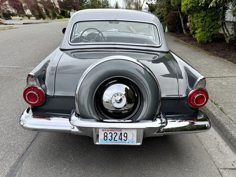 1956 Ford Thunderbird 1st Gen - Image 17 of 31