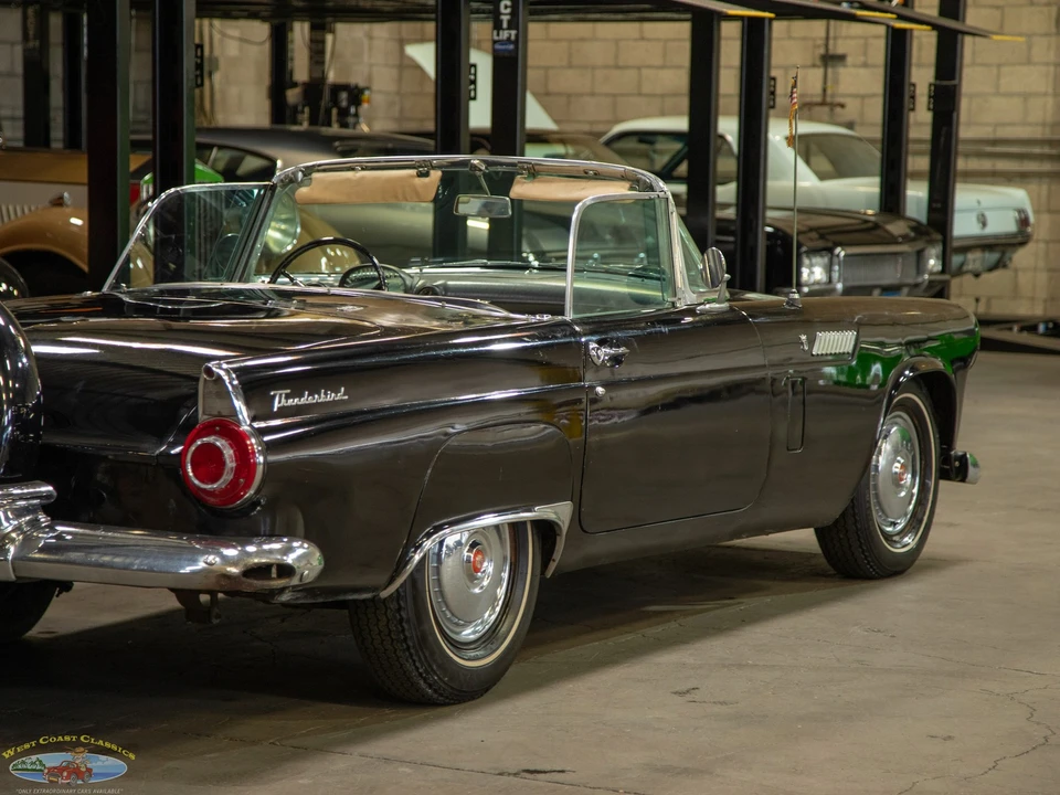 1956 Ford Thunderbird 1st Gen - Image 27 of 31