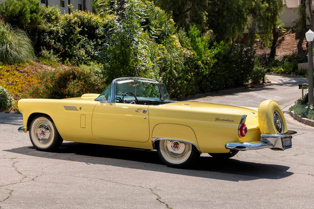 1956 Ford Thunderbird 1st Gen - Image 19 of 31