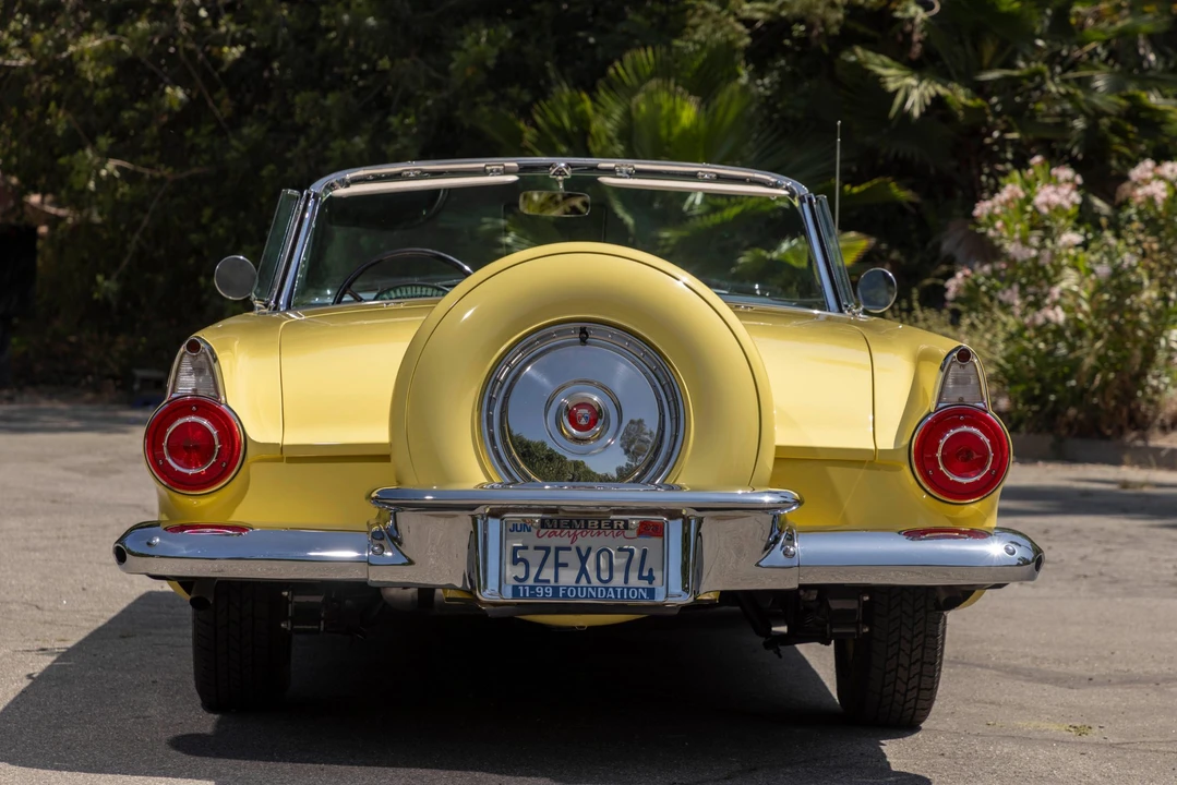 1956 Ford Thunderbird 1st Gen - Image 25 of 31