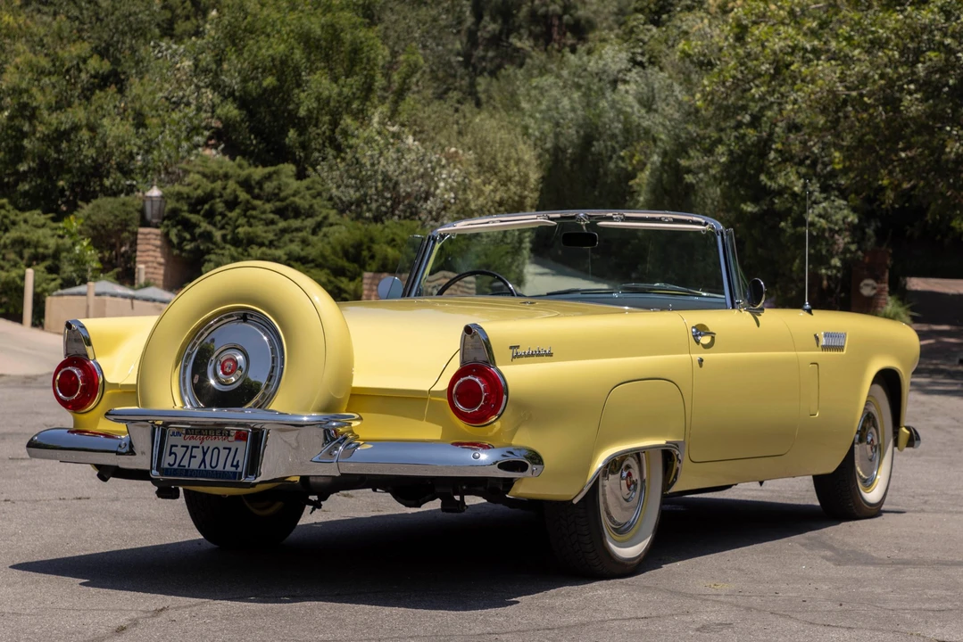 1956 Ford Thunderbird 1st Gen - Image 27 of 31