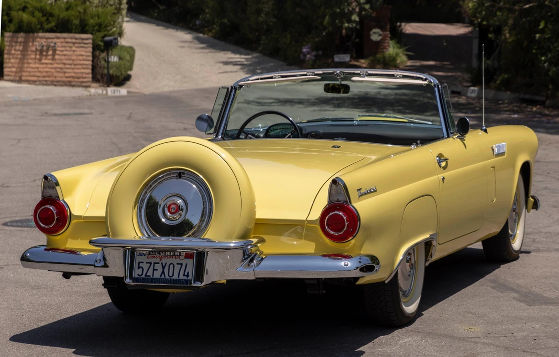 1956 Ford Thunderbird 1st Gen - Image 28 of 31