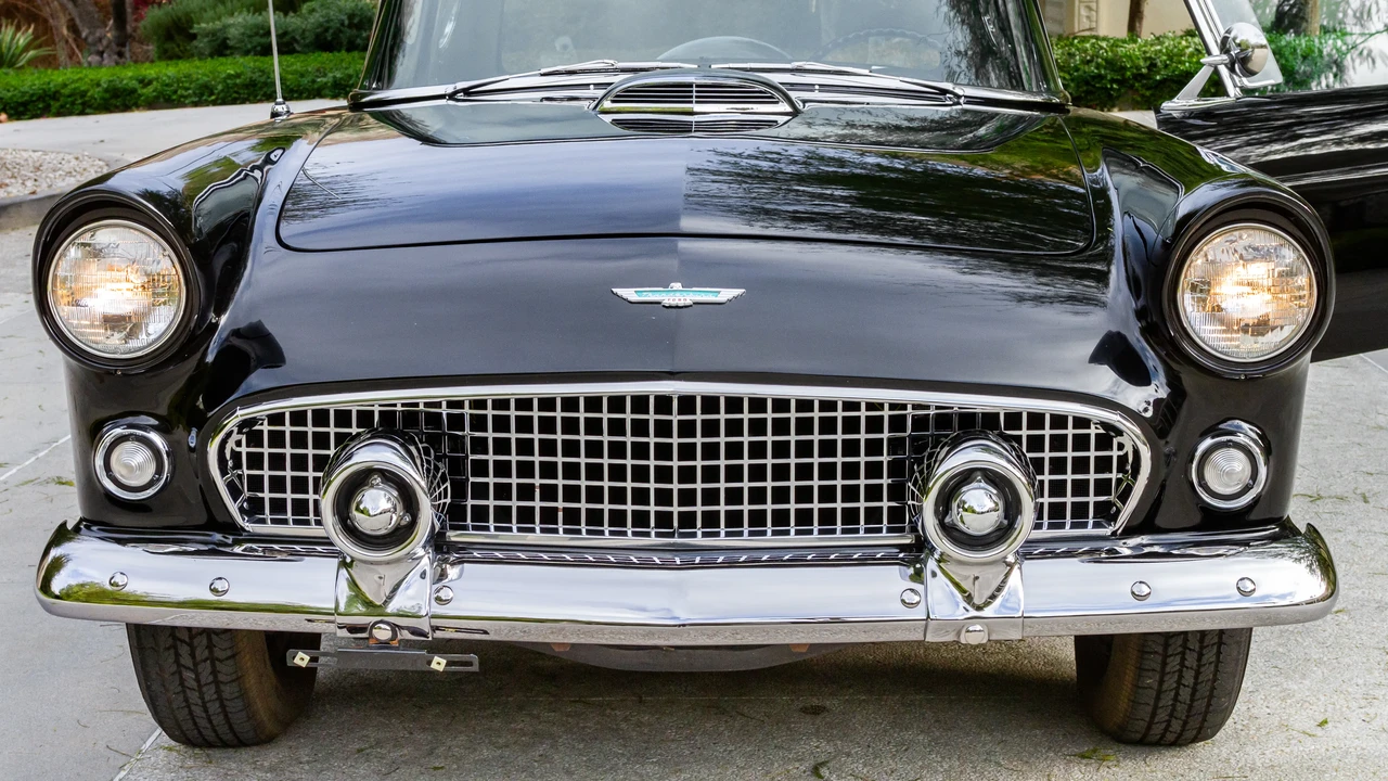 1956 Ford Thunderbird 1st Gen - Image 19 of 31