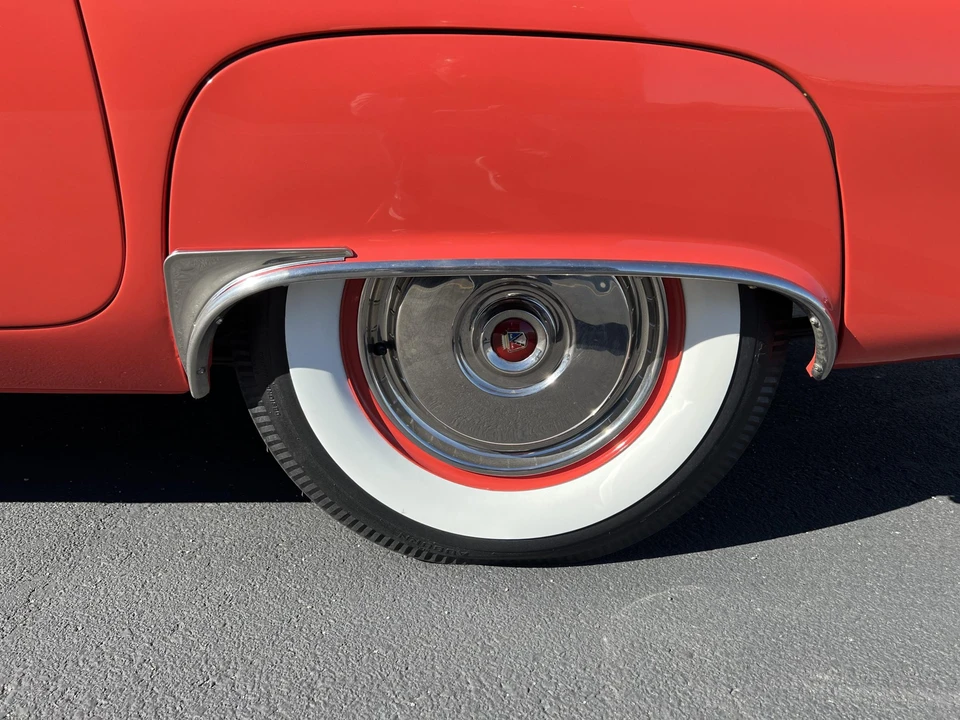 1956 Ford Thunderbird 1st Gen - Image 20 of 31