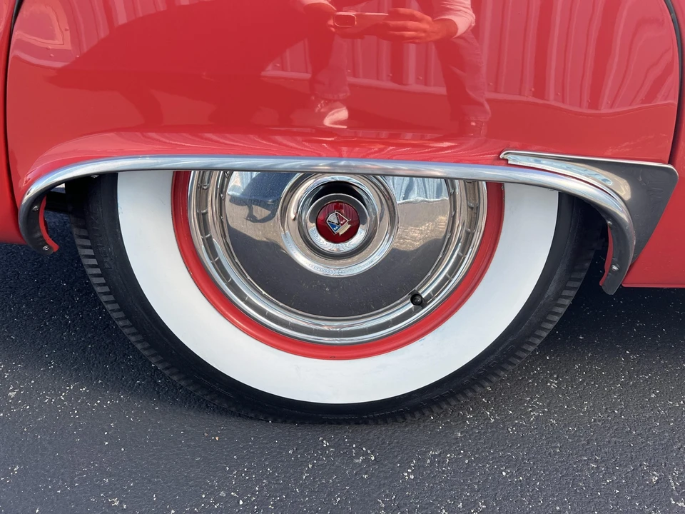 1956 Ford Thunderbird 1st Gen - Image 21 of 31