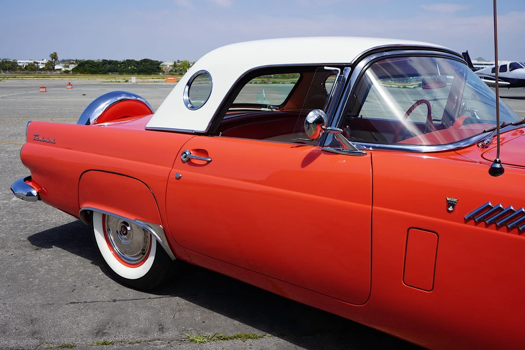 1956 Ford Thunderbird 1st Gen - Image 30 of 31