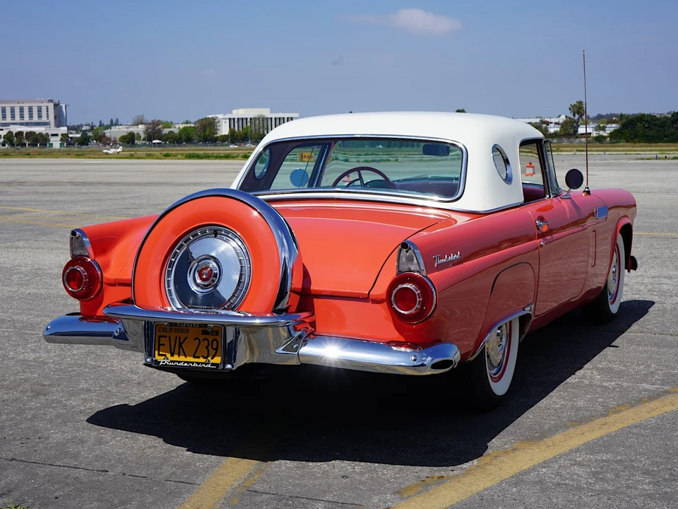 1956 Ford Thunderbird 1st Gen - Image 17 of 31