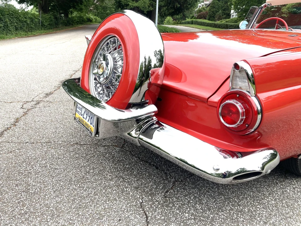 1956 Ford Thunderbird 1st Gen - Image 27 of 31