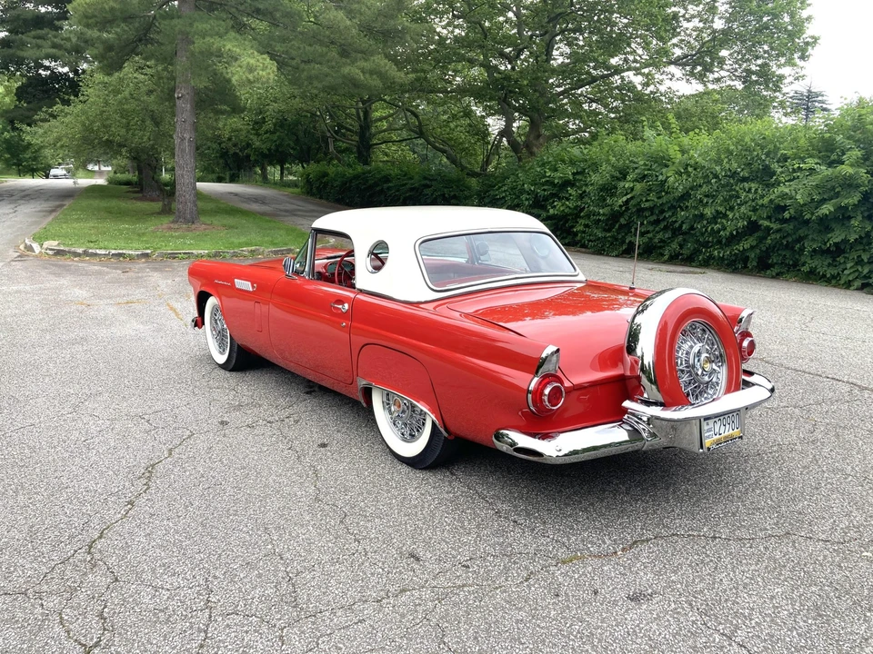 1956 Ford Thunderbird 1st Gen - Image 21 of 31