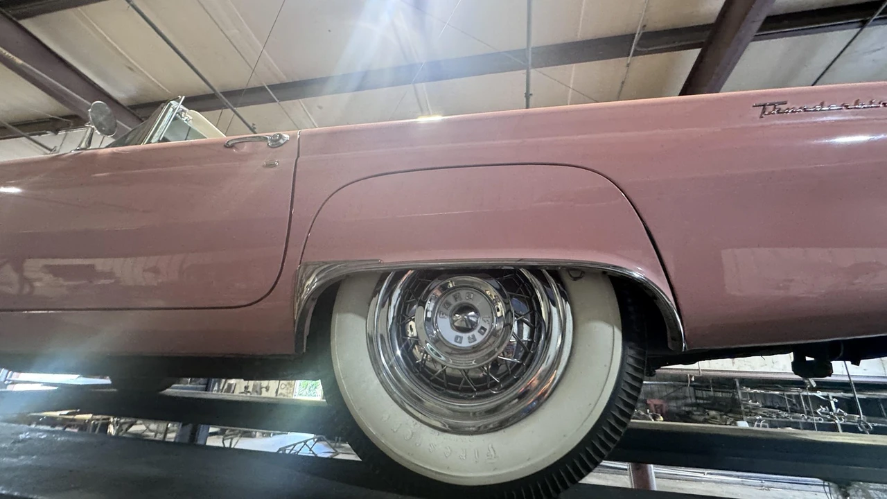 1956 Ford Thunderbird 1st Gen - Image 17 of 31