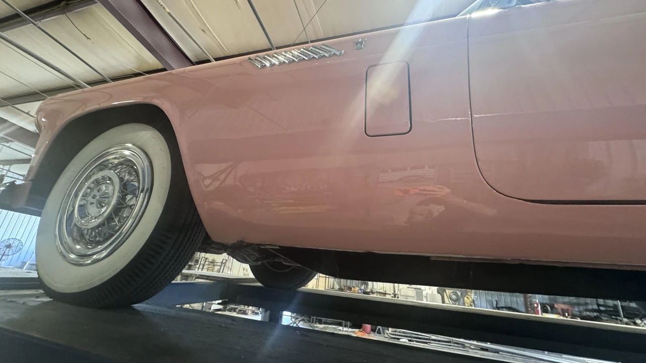 1956 Ford Thunderbird 1st Gen - Image 15 of 31