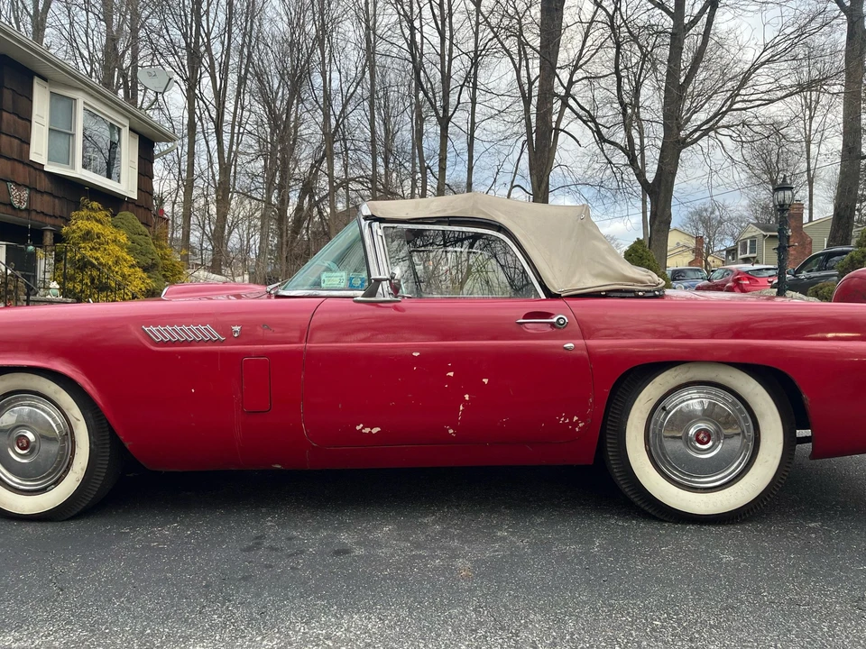1956 Ford Thunderbird 1st Gen - Image 15 of 31