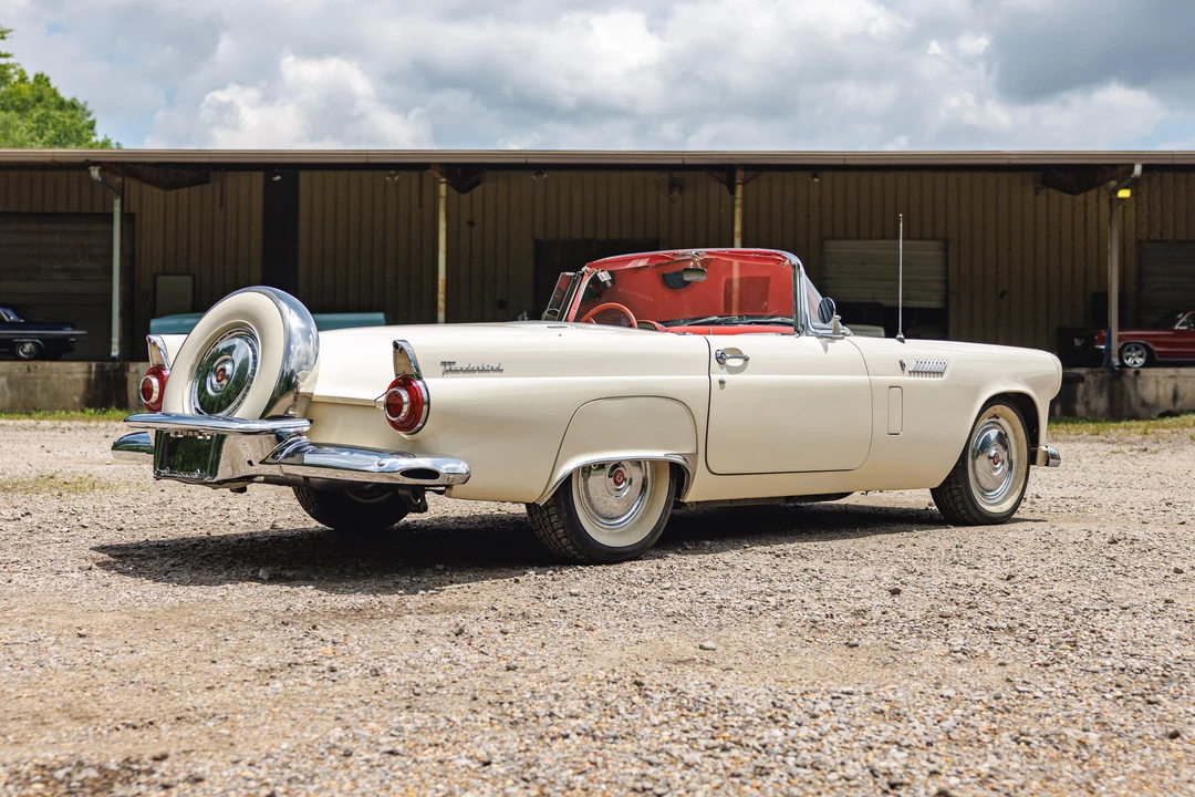 1956 Ford Thunderbird 1st Gen - Image 21 of 31