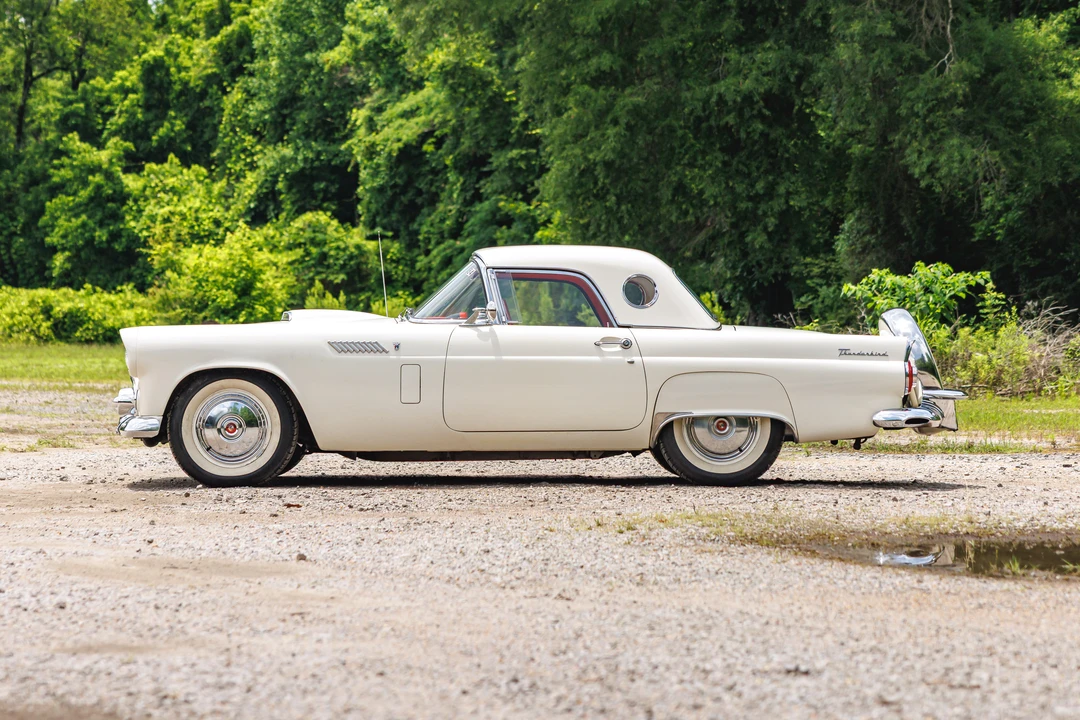 1956 Ford Thunderbird 1st Gen - Image 17 of 31