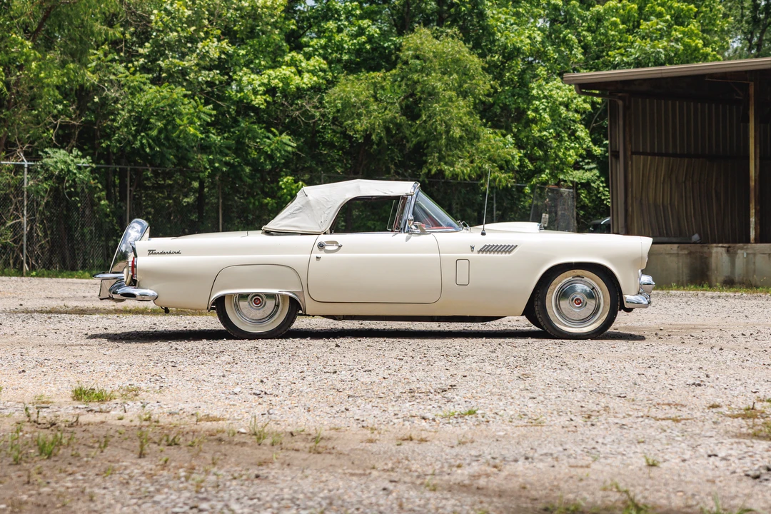 1956 Ford Thunderbird 1st Gen - Image 29 of 31
