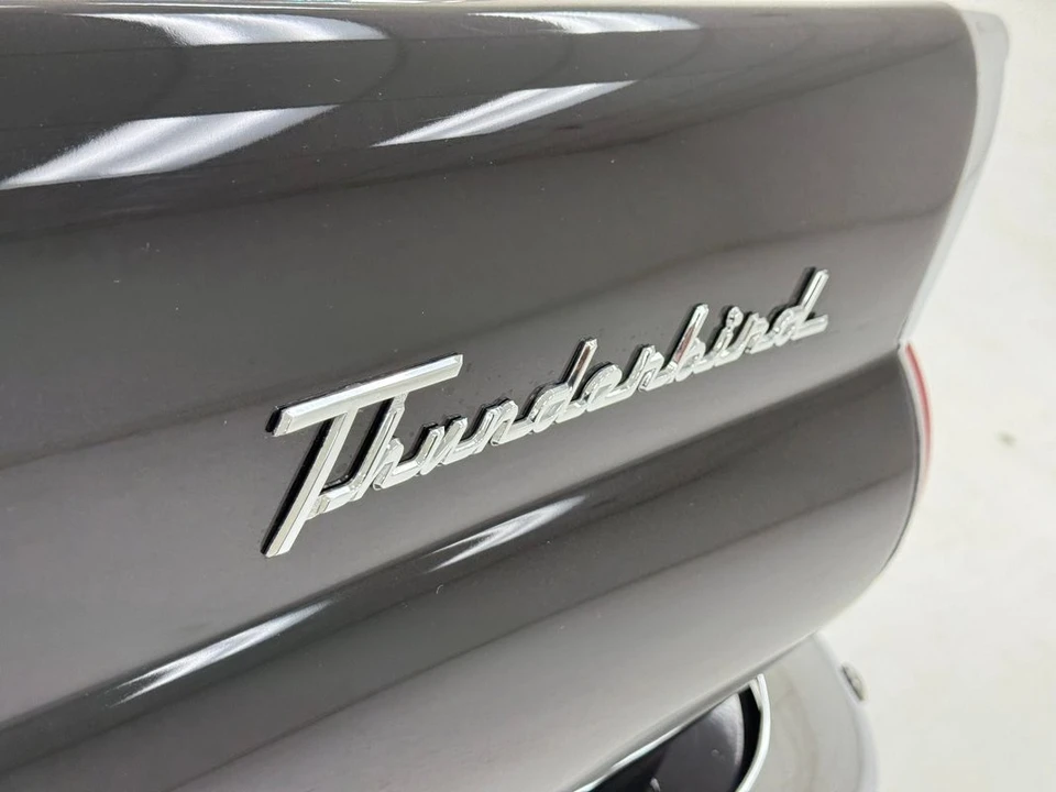 1956 Ford Thunderbird 1st Gen - Image 21 of 31