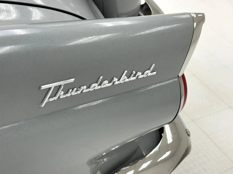 1956 Ford Thunderbird 1st Gen - Image 26 of 31