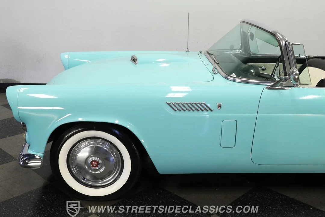 1956 Ford Thunderbird 1st Gen - Image 24 of 31