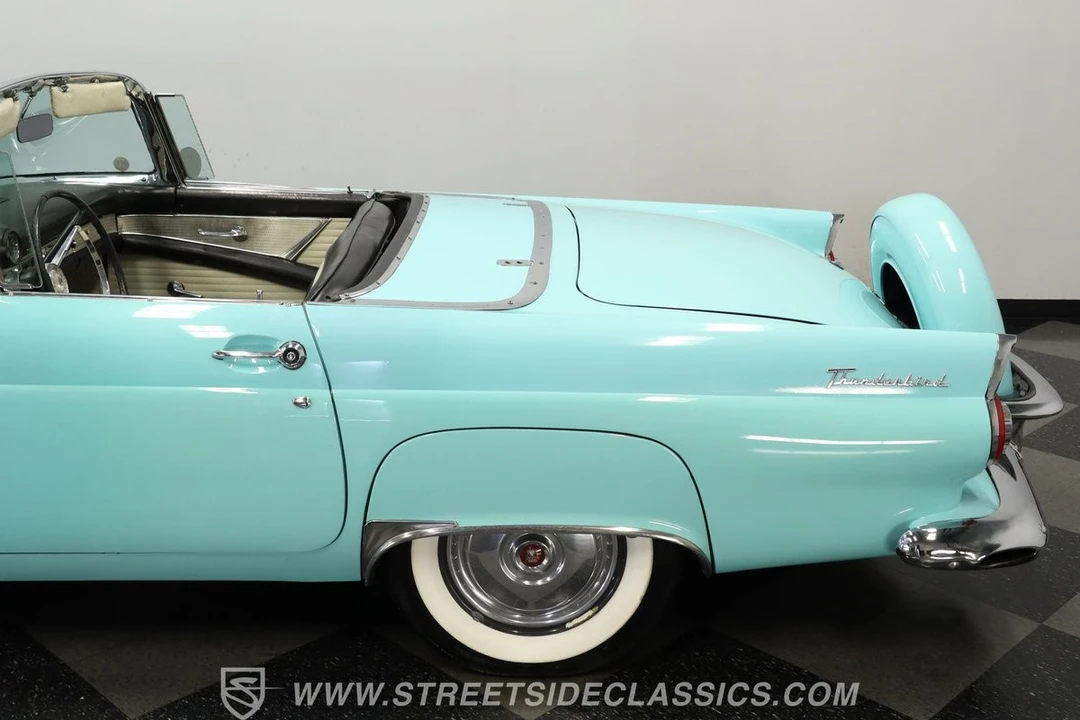 1956 Ford Thunderbird 1st Gen - Image 25 of 31