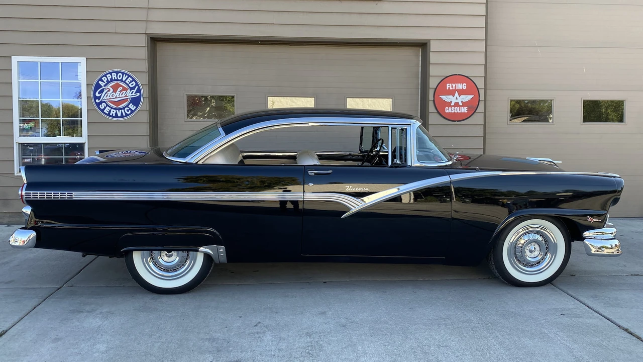 1956 Ford Fairlane 1st Gen - Image 2 of 11